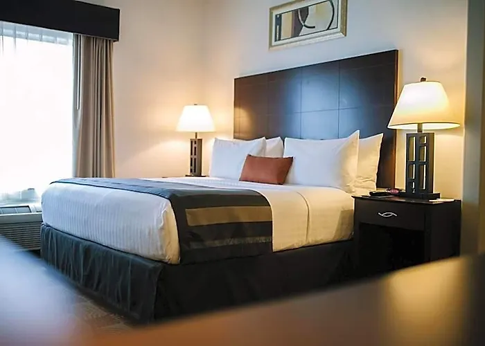 Wingate By Wyndham 3*