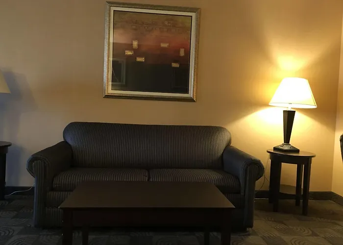 Wingate By Wyndham Hotel 3*