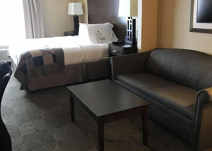 Hotel Wingate By Wyndham 3*
