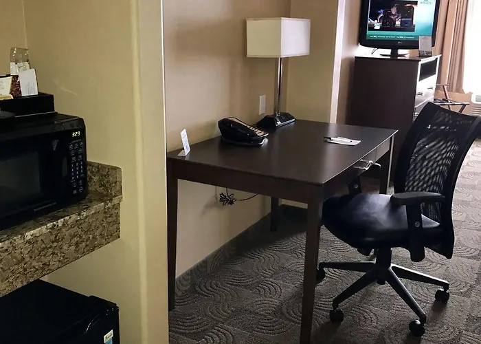 Hotel Wingate By Wyndham 3*